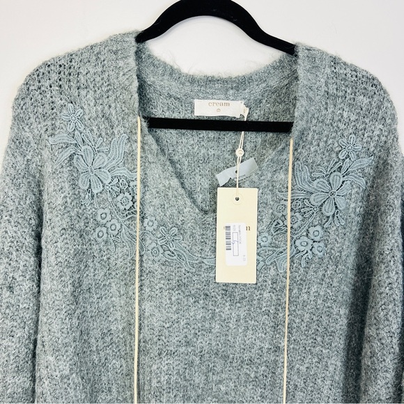 Cream grey Embroidered Knit Pullover Sweater – Oversized Size S - Picture 11 of 13